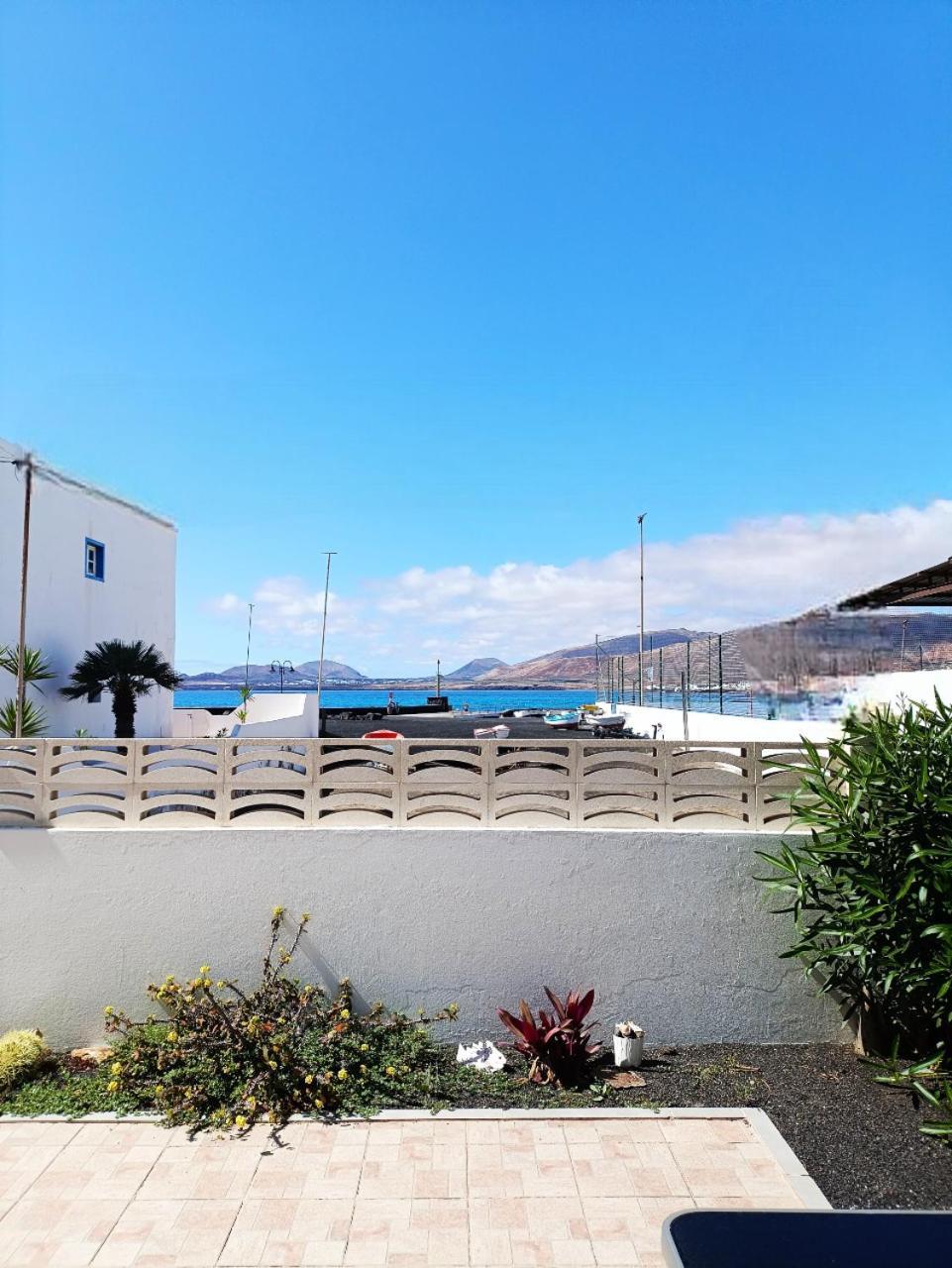 Marysol 1 Apartment With Terrace Close To The Sea Punta Mujeres エクステリア 写真